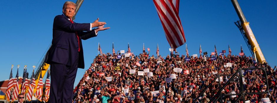 Trump schwört Anhänger am Ort des Attentats auf Wahlsieg ein