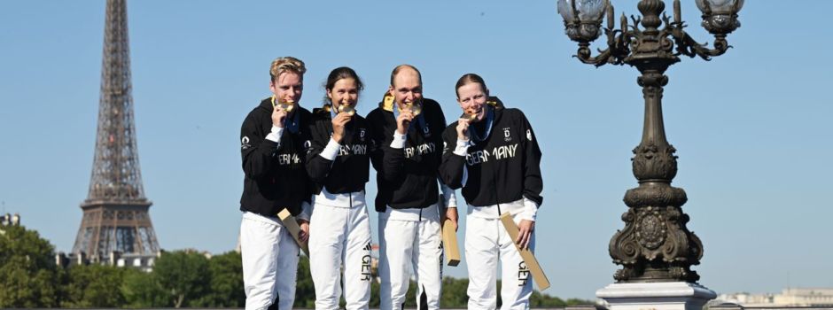 «Großes Kino»: Triathleten stürmen zu Gold im Staffel-Krimi