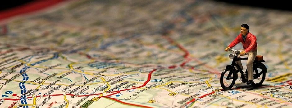 Junge Baachwätz zu Fuß und per Rad on tour