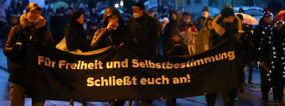 Wenn Spaziergänger wieder das Volk spielen: Die Jodel aus Augsburg