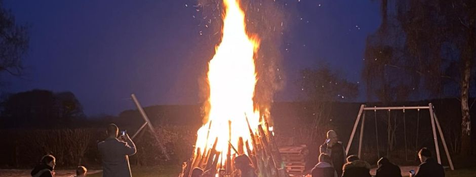 Osterfeuer am Lewitzrand