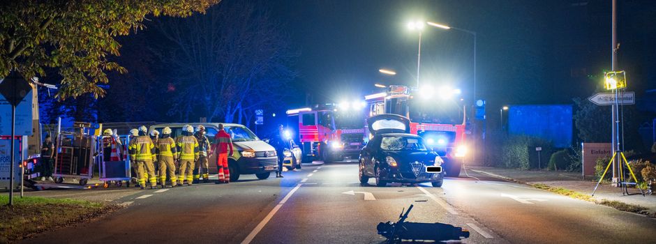 Zwei Jugendliche bei E-Scooter-Unfall schwer verletzt