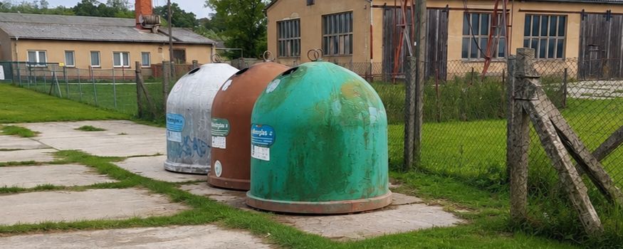 Glascontainer haben einen neuen Platz
