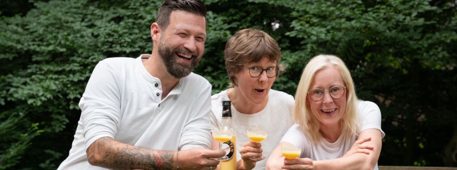 Trio macht Theater und feiert dabei gleich zwei Premieren