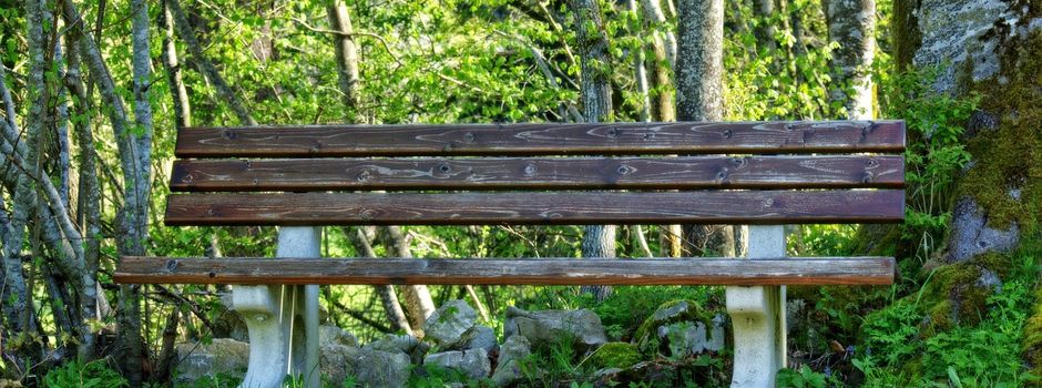 Gemeinde Lotte unterstützt Petition für den Erhalt von Bänken, Schutzhütten und Informationstafeln im Wald