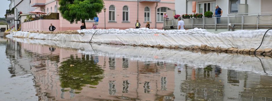 Hochwasser steigt - Erste Straßen an der Oder überflutet