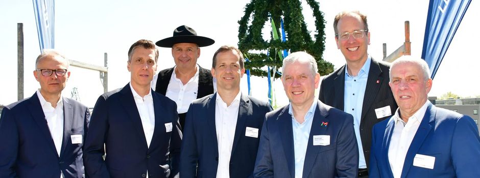 Richtfest für Neubau in Mainzer Zollhafen