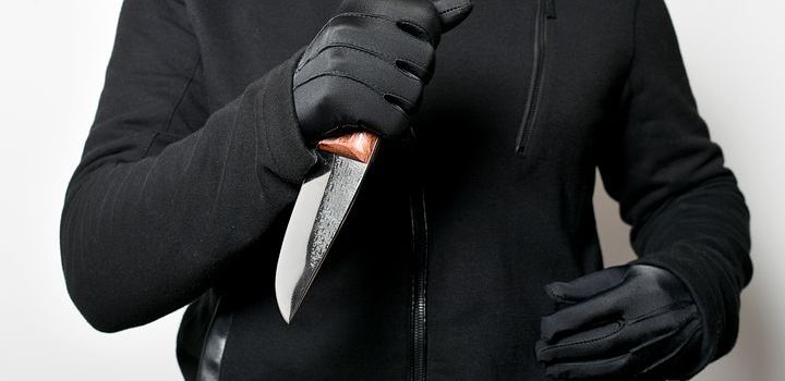 Wörrstadt: Mit Messer bewaffneter Mann hält sich für den König von Schweden