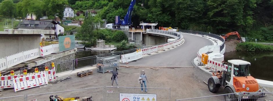 Sperrung Brücke und Radweg 