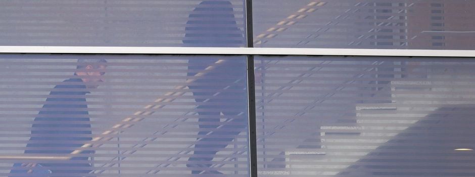 Geräuschlose Premiere: Schwarz-Rot sondiert still und leise