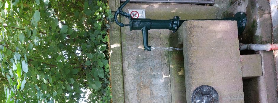 Die Pumpe am Arm-Kneippbecken ist wieder in Betrieb! 
