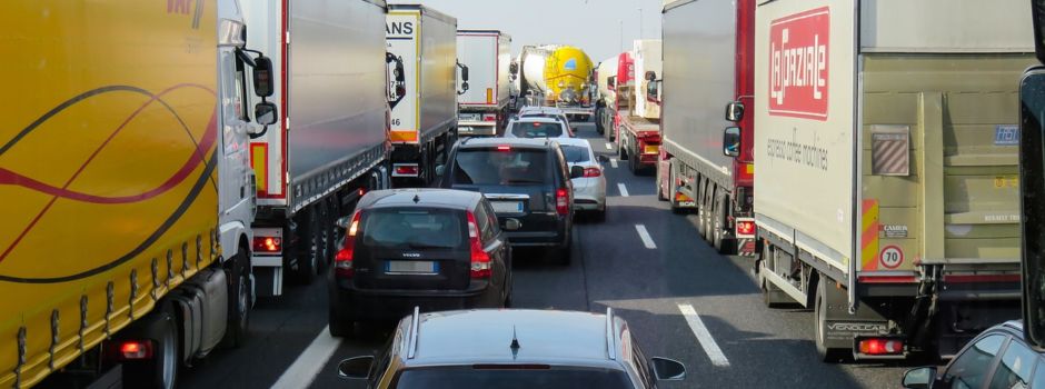 Zwei Verkehrsunfälle auf A61 bei Worms kurz nacheinander