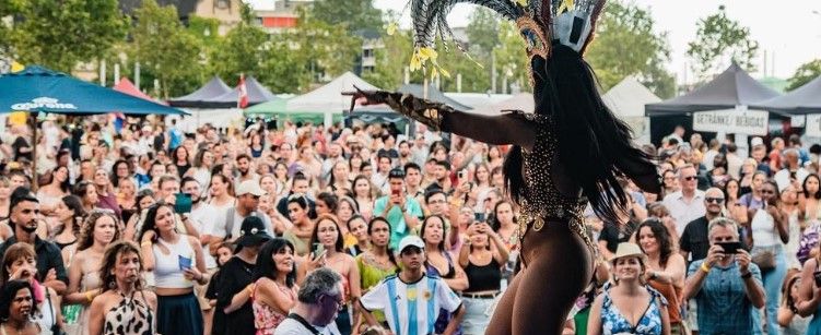 „Lateinamerikanisches Wochenende“ kommt nach Wiesbaden