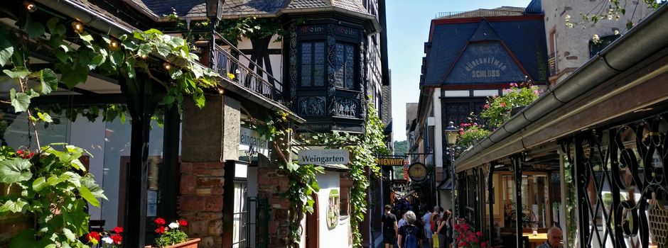 Gaffer filmen leblosen Mann bei der Reanimierung