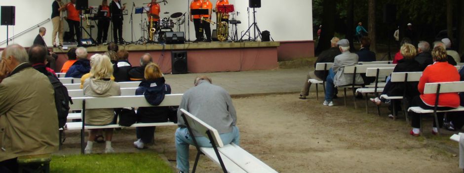 alte Kurplatzbänke