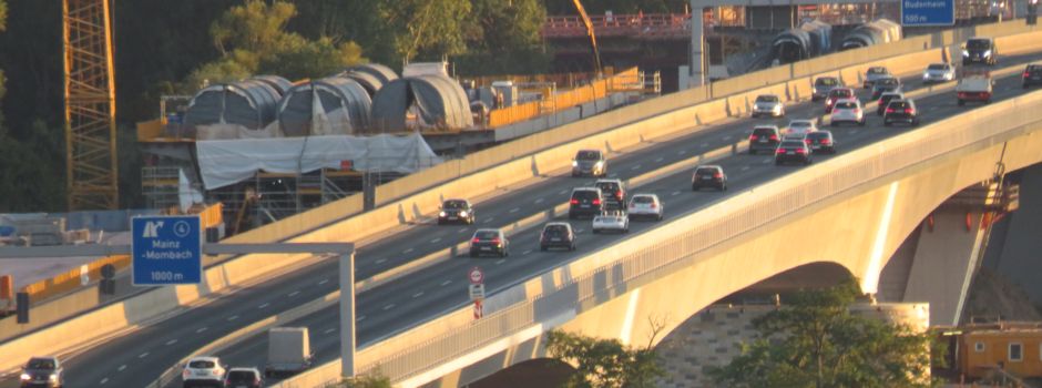 Verkehr auf Schiersteiner Brücke wird eingeschränkt