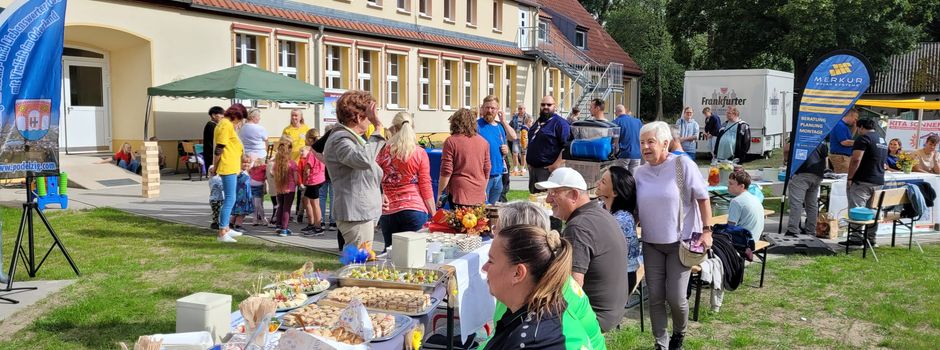 Bürger Hof Eröffnung: Ein Fest der Gemeinschaft in Podelzig