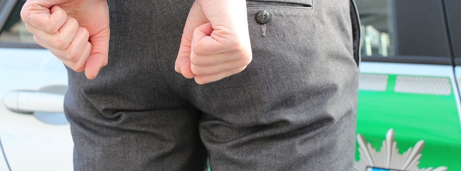 Angriff in Diez: Betrunkener zückt vor Haustür ein Messer