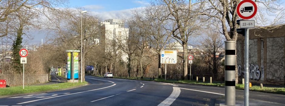 Faustschlag: Streit zwischen Autofahrern in Mainz eskaliert