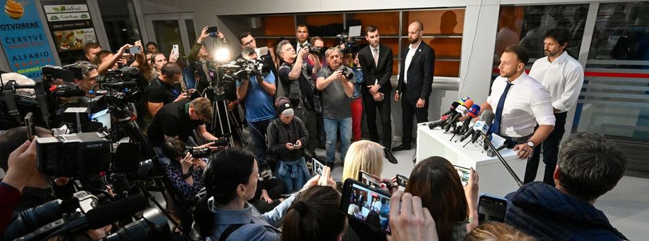 Regierungschef Fico nach Attentat weiter in Lebensgefahr