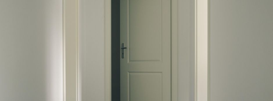 Trickdieb in Mainz unterwegs: Täter gelangt in Wohnungen