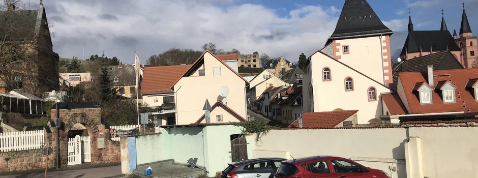 Fünf PKW-Stellplätze am Amtsgerichtsplatz zu vermieten