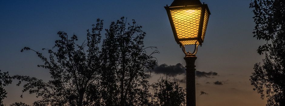 Prüfung der Standsicherung der Straßenlaternen - KW 8