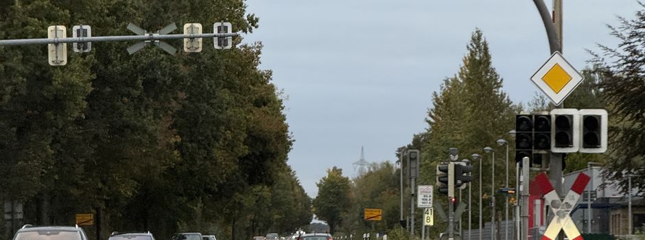 Ampel an der B64/Samtholzstraße in Clarholz erneut außer Betrieb – Unmut wächst