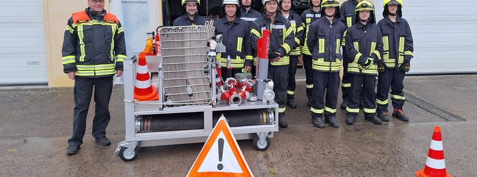Drei Kameradinnen und Kameraden der Feuerwehr Pinnow absolvieren erfolgreich Lehrgänge