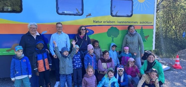 Kleine Forscher ganz groß: Das Ökomobil zu Gast im Kinderhaus Daisendorf
