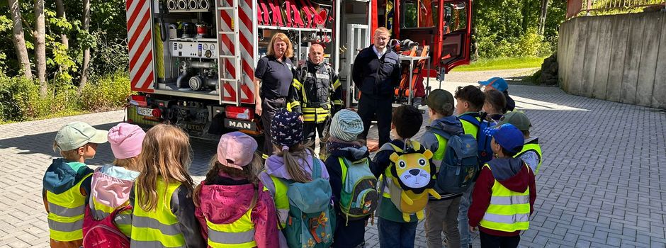 Die Vorschulkinder der Kita „Am Hellen Platz“ in Meimbressen besuchten die Feuerwehr