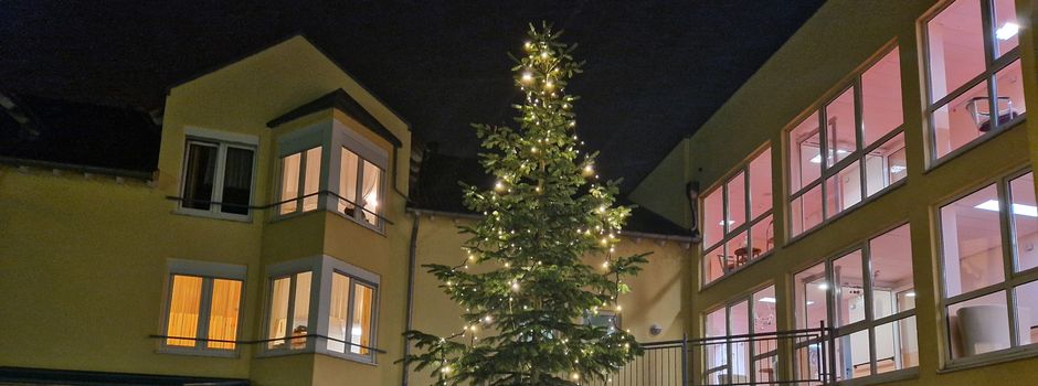 Weihnachtsbaum Spende für das Johanneshaus Nierstein