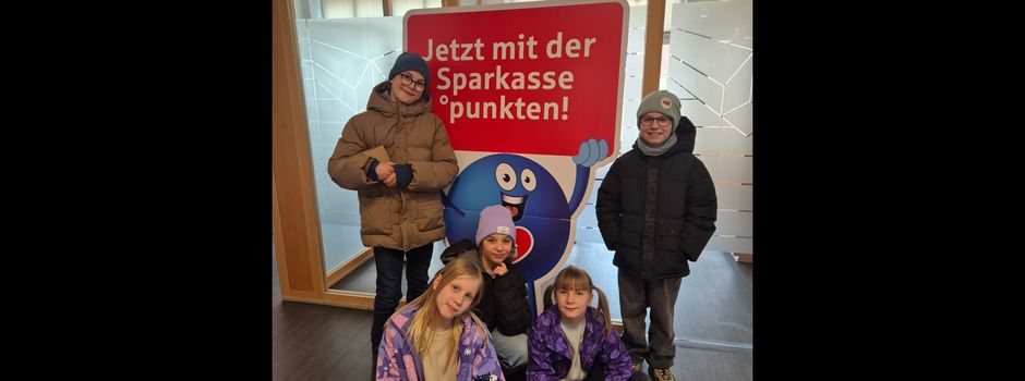 Was ist eigentlich eine Sparkasse? Die Kinderredaktion auf den Spuren des Geldes