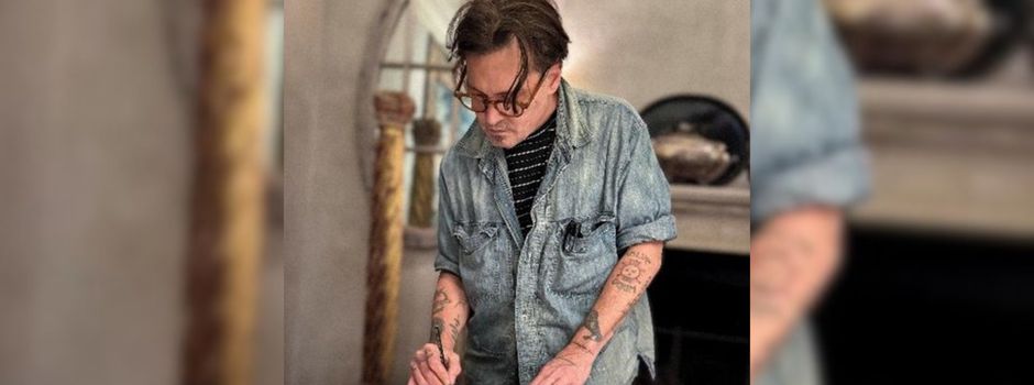 Weltstar Johnny Depp stellt Kunstwerke in Wiesbaden aus