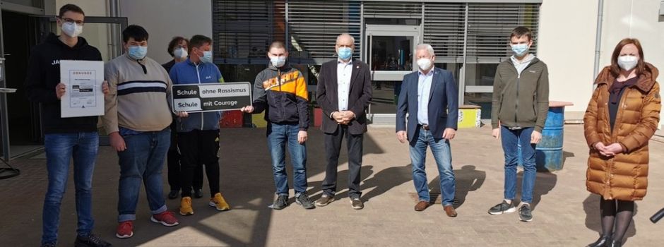 „Schule ohne Rassismus – Schule mit Courage“: Oppenheims Stadtbürgermeister Walter Jertz übernimmt Patenschaft
