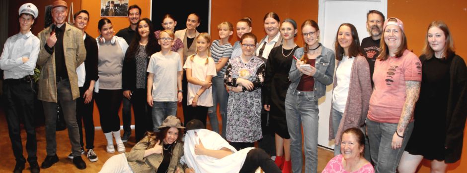 Jugendabteilung des Theaterverein Rheidt im Krimifieber: erfolgreiche neue Inszenierung