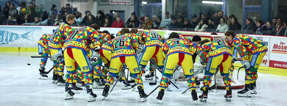 EHC Neuwied versteigert getragene Karnevalstrikots