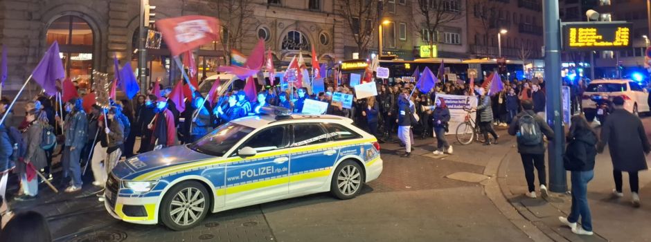Demo in Mainzer Innenstadt sorgt für Chaos im ÖPNV