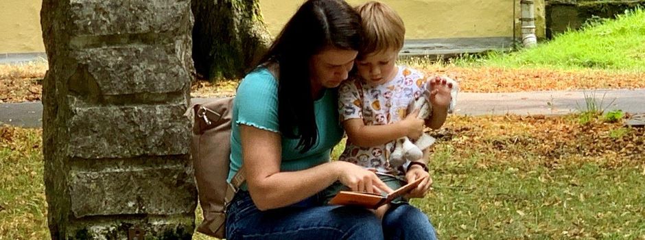 Bücherpicknick im Burggarten