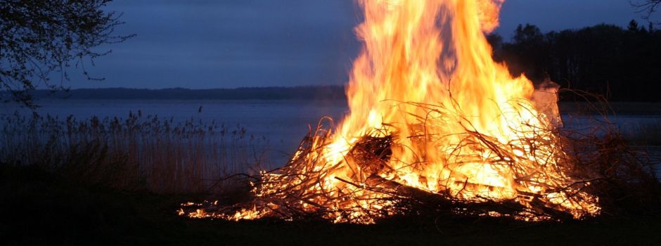 Johannisfeuer für Familien