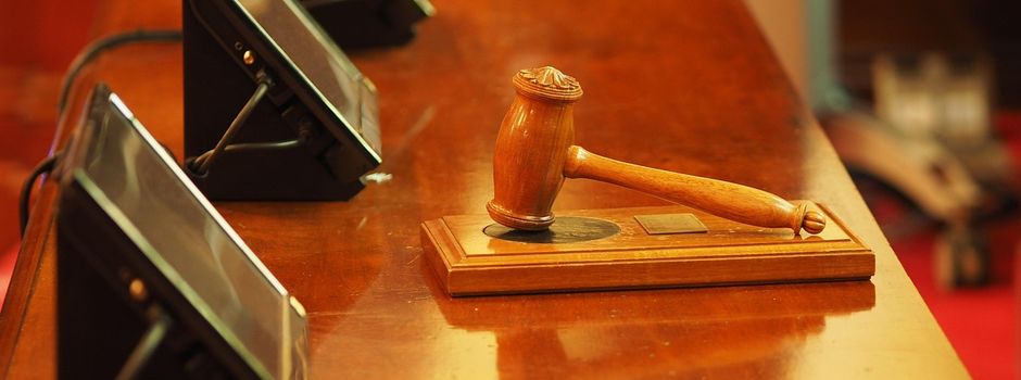 Verkauf von Geräten gegen Höchstgebot