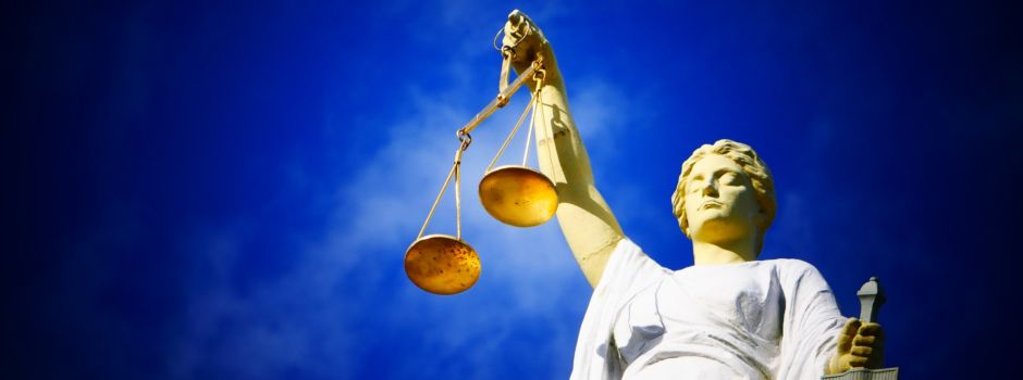 Wiesbadenerin soll mit Komplizen Corona-Hilfen in Millionenhöhe erschlichen haben