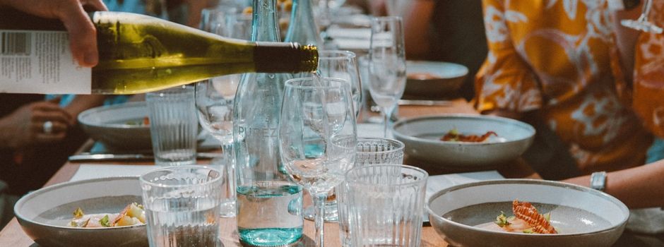 Neuer Genussführer für Wiesbaden und Rheingau erschienen