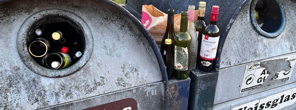 Achtung: Illegales Abstellen von Flaschen ist eine Ordnungswidrigkeit