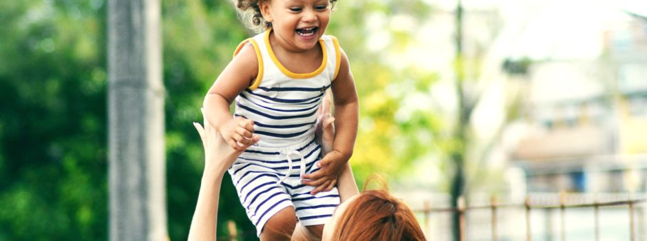 Ihr sucht nach coolen Geschenken für Kinder? Dann schaut mal hier