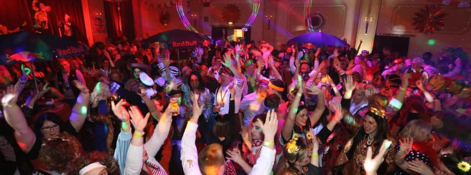Weiberfastnacht in Niederkassel