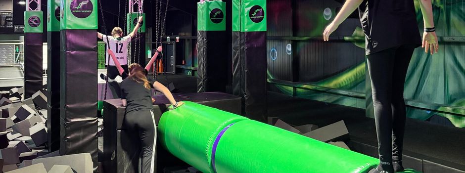 „Heerdi’s on Tour“: Kinderkompanie erlebt actionreichen Tag in Trampolinhalle