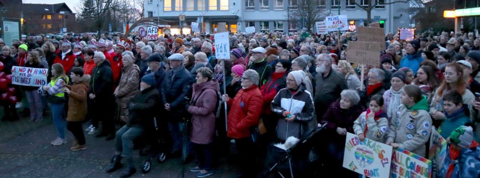 Niederkassel: 1200 Bürger demonstrierten für Demokratie, Menschenrechte und Vielfalt
