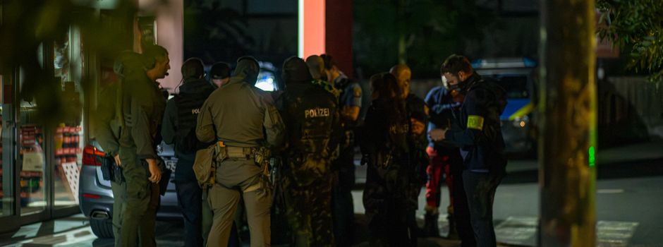 Bedrohung mit Waffe? SEK in Wiesbaden im Einsatz