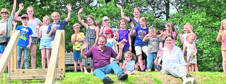 Begeisterte Kinder in Trauen